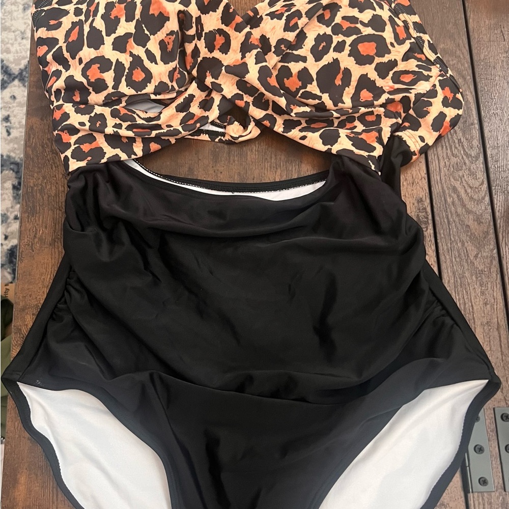 Leopard Print and Black Women’s One Piece Swimsuit